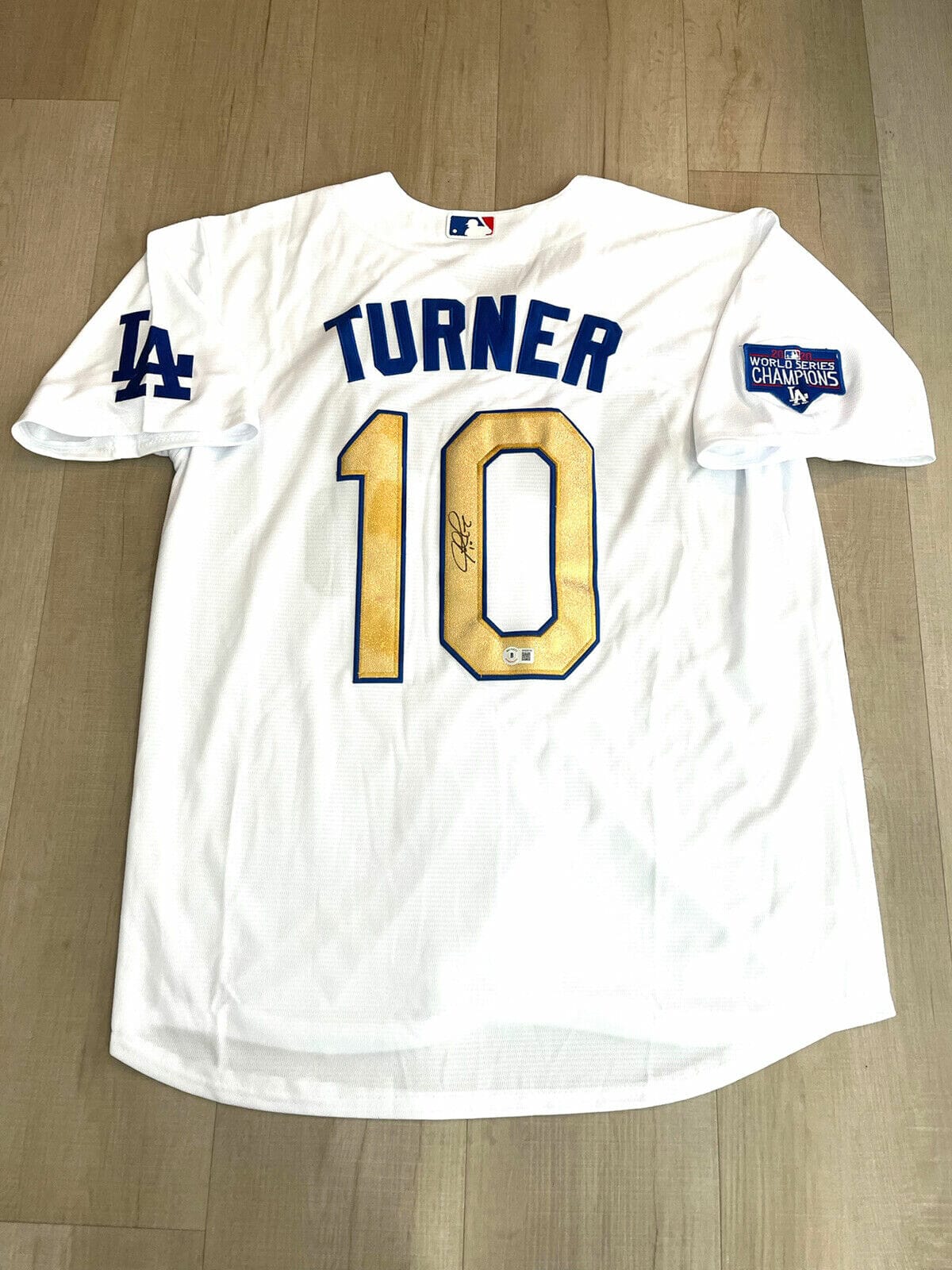 Justin Turner Signed World Series Gold Jersey Los Angeles Dodgers BAS CERT  #1