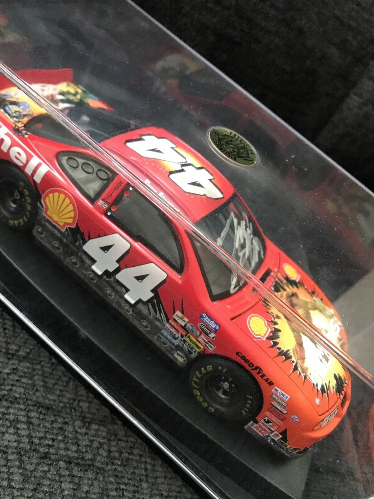 Tony Stewart Nascar Signed 1:18 Scale Small Soldiers Diecast Opens in a ...