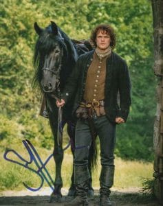 SAM HEUGHAN SIGNED AUTOGRAPH 8X10 PHOTO – SEXY JAMIE FRASER, OUTLANDER STUD V COLLECTIBLE MEMORABILIA