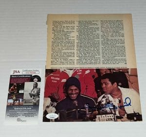 LEON SPINKS SIGNED BOXING MAGAZINE PAGE HEAVYWEIGHT CHAMP AUTOGRAPHED 2 JSA COLLECTIBLE MEMORABILIA