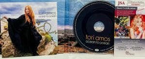 TORI AMOS SIGNED AUTOGRAPH “OCEAN TO OCEAN” CD INSERT JSA COA
 COLLECTIBLE MEMORABILIA