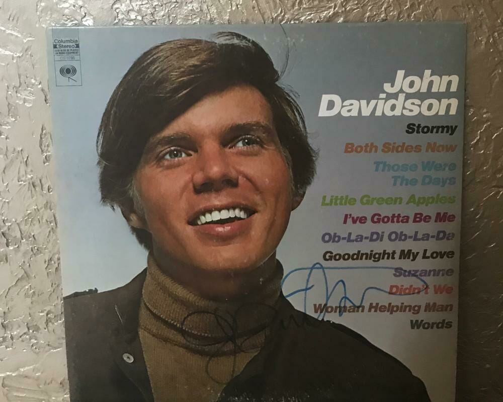 JOHN DAVIDSON SELF TITLED JOHN DAVIDSON SIGNED 1997 VINYL RECORD C W/COA COLLECTIBLE MEMORABILIA