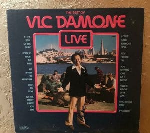 VIC DAMONE THE BEST OF VIC DAMONE LIVE SIGNED VINYL LP RECORD W/ COA COLLECTIBLE MEMORABILIA