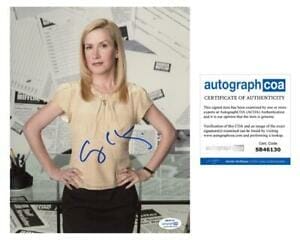 ANGELA KINSEY “THE OFFICE” AUTOGRAPH SIGNED ‘ANGELA MARTIN’ 8×10 PHOTO ACOA COLLECTIBLE MEMORABILIA