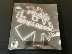 RED HOT CHILI PEPPERS – UNLIMITED LOVE 2XLP VINYL RECORD STORE DAY RSD 2022 COLLECTIBLE MEMORABILIA