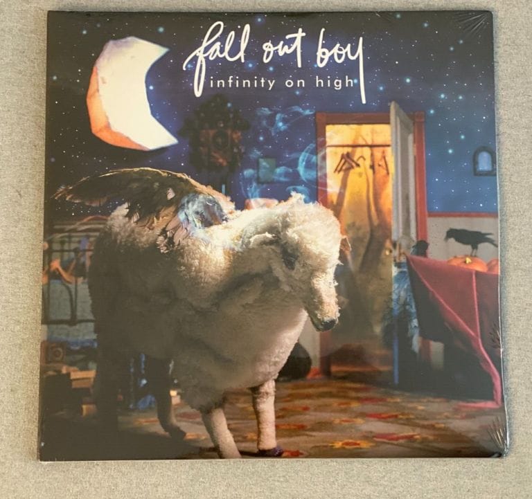 INFINITY ON HIGH – FALL OUT BOY 2XLP VINYL – GLITTER BLUE 15 YEAR ANNIVERSARY COLLECTIBLE MEMORABILIA