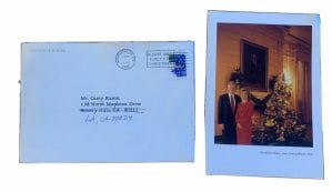 WHITE HOUSE 1993 BILL AND HILLARY CLINTON CHRISTMAS CARD TO CASEY KASEM COLLECTIBLE MEMORABILIA
