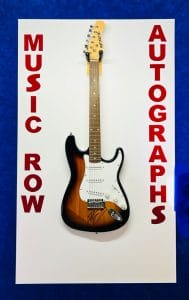 KENNY CHESNEY SIGNED AUTOGRAPH ELECTRIC GUITAR JSA LOA COLLECTIBLE MEMORABILIA