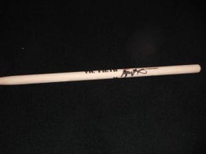 THE MUSE DOMINIC HOWARD SIGNED VIC FIRTH DRUMSTICK
 COLLECTIBLE MEMORABILIA