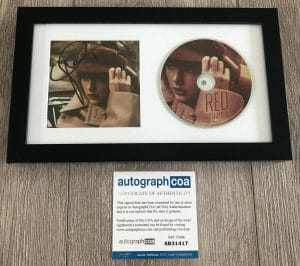 TAYLOR SWIFT SIGNED RED FRAMED & MATTED CD W/ AUTOGRAPH ACOA
 COLLECTIBLE MEMORABILIA
