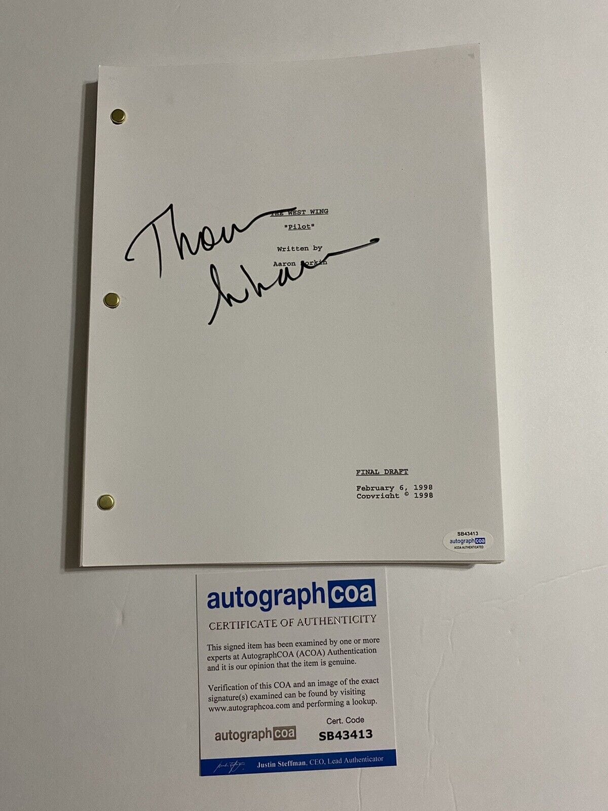 Thomas Schlamme The West Wing signed autograph full pilot script ...